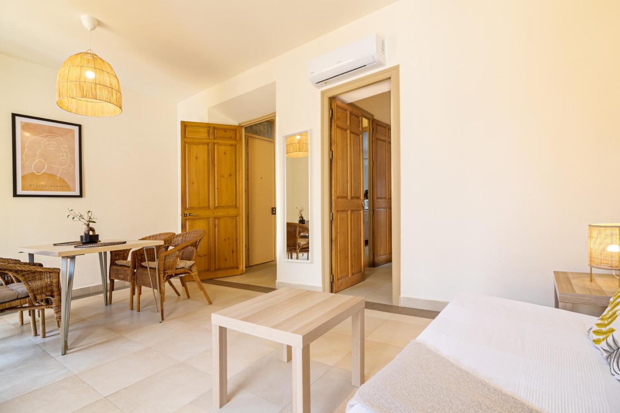 Апартаменты Malaga Center Flat La Victoria City Center Экстерьер фото