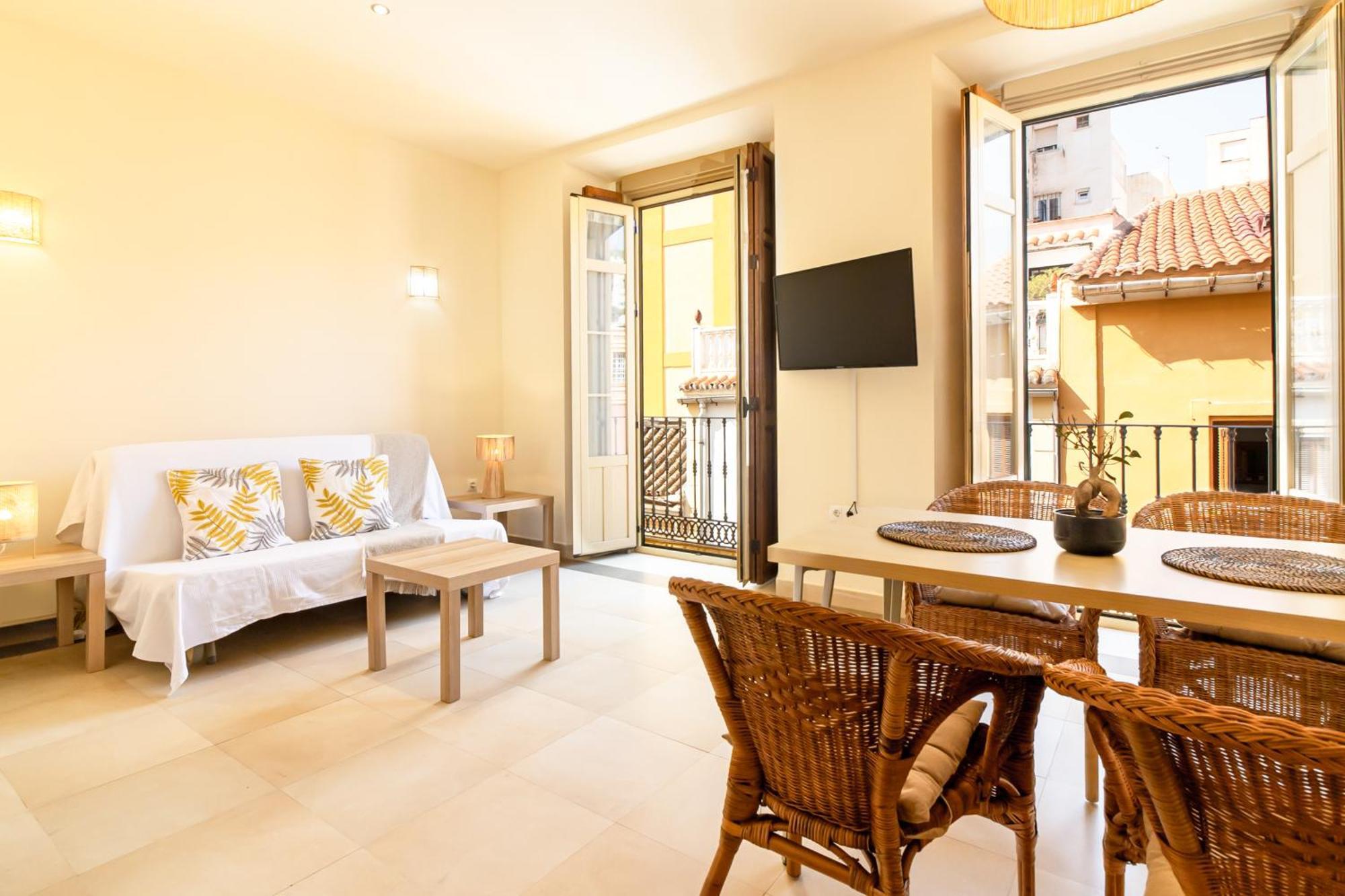 Апартаменты Malaga Center Flat La Victoria City Center Экстерьер фото